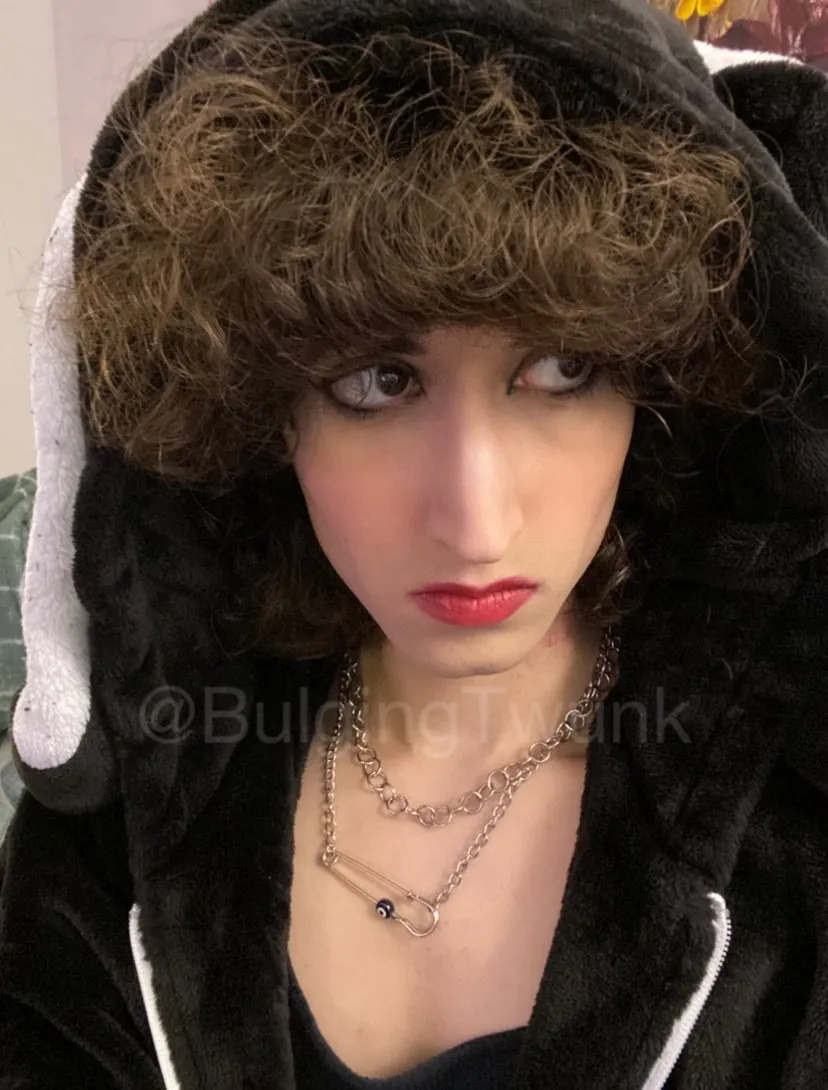 BulgingTwunk camshow