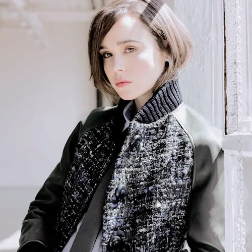 Elliot Page (formerly Ellen Page camshow