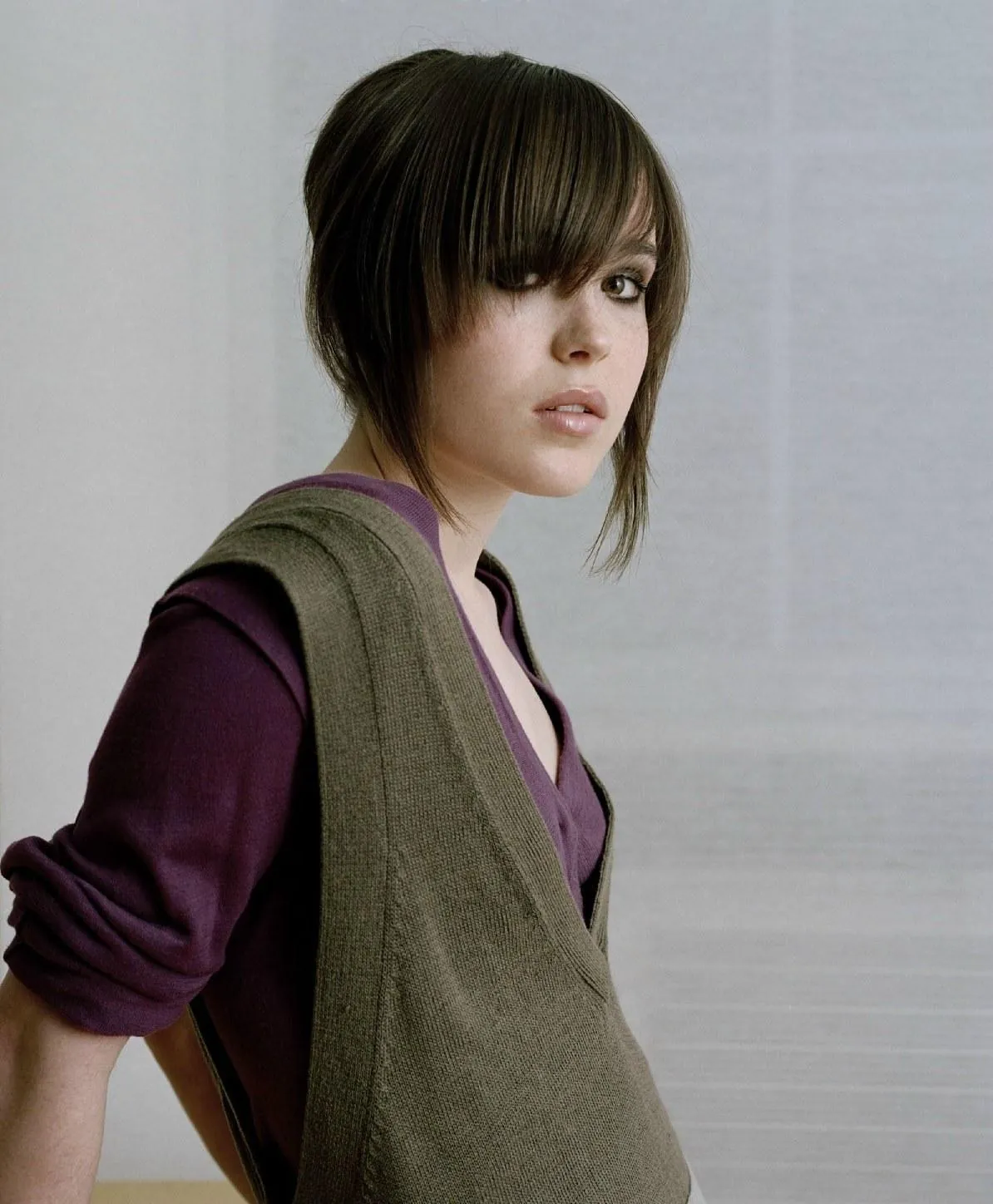 Elliot Page (formerly Ellen Page camshow
