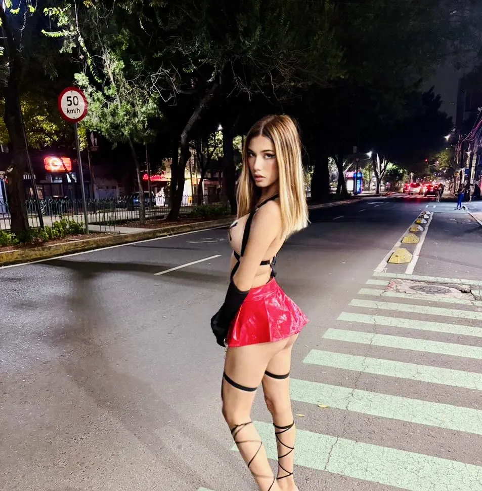 Maddy Reyes camshow