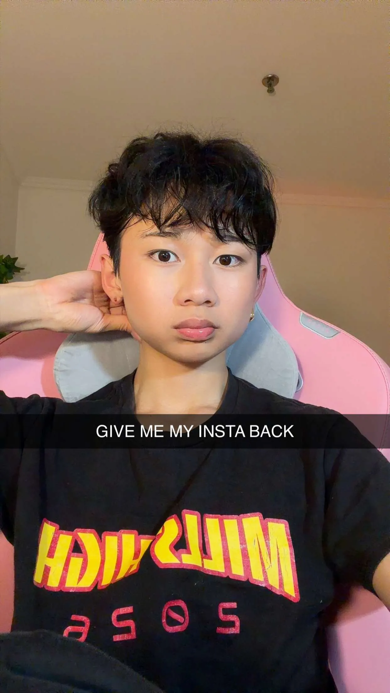 Tinglun Su camshow