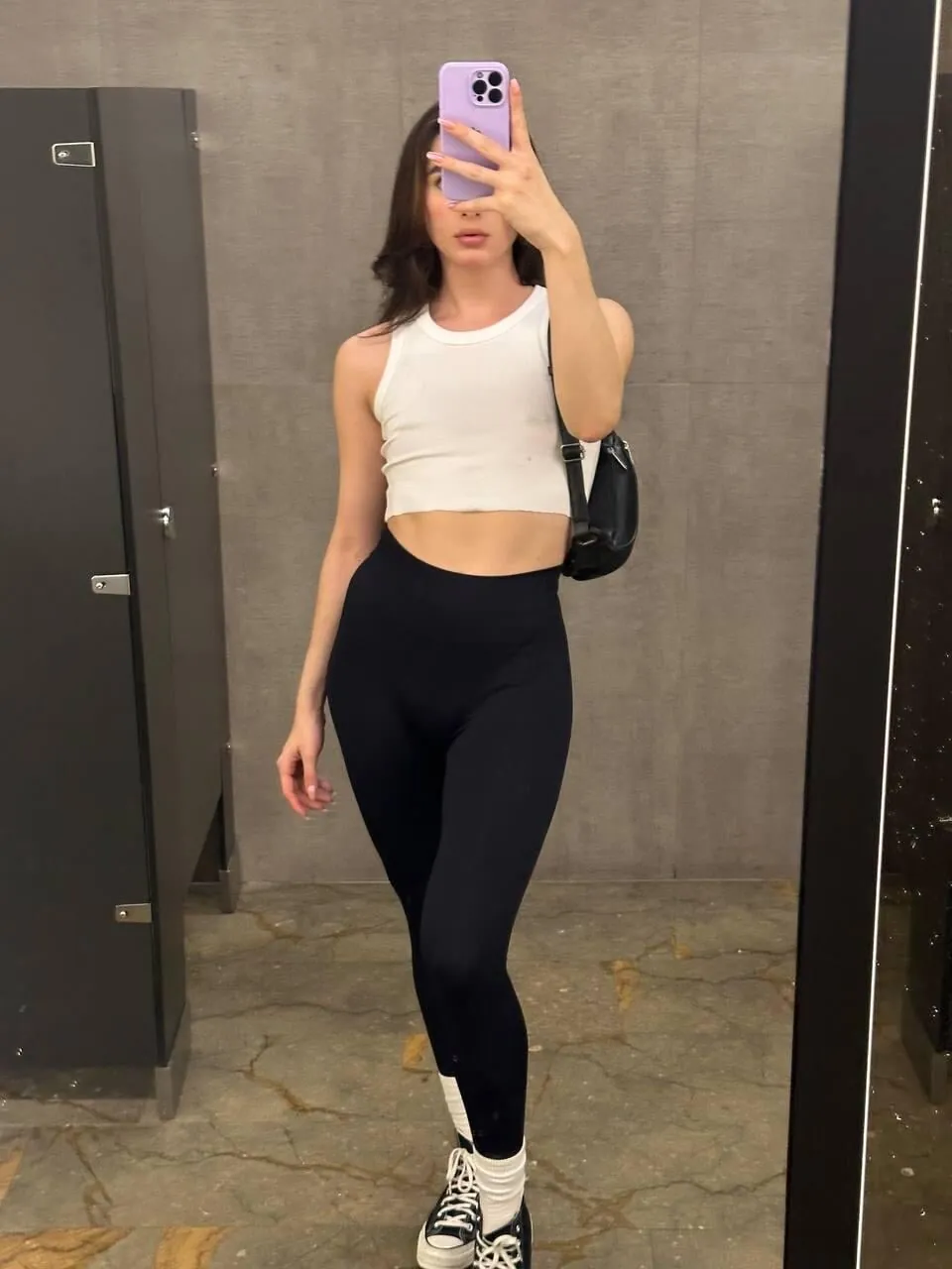 Antonia Toro camshow
