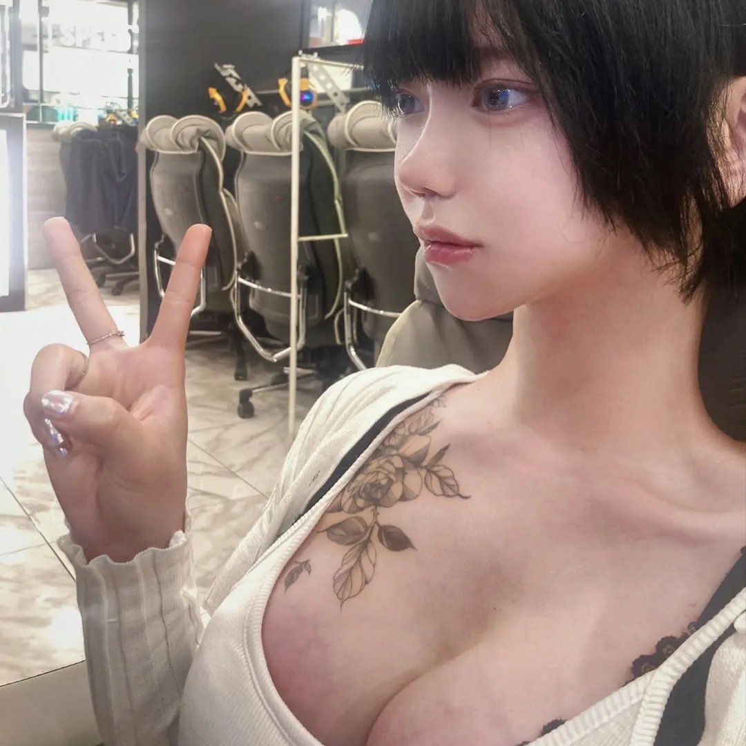 arinbeauty0812 camshow