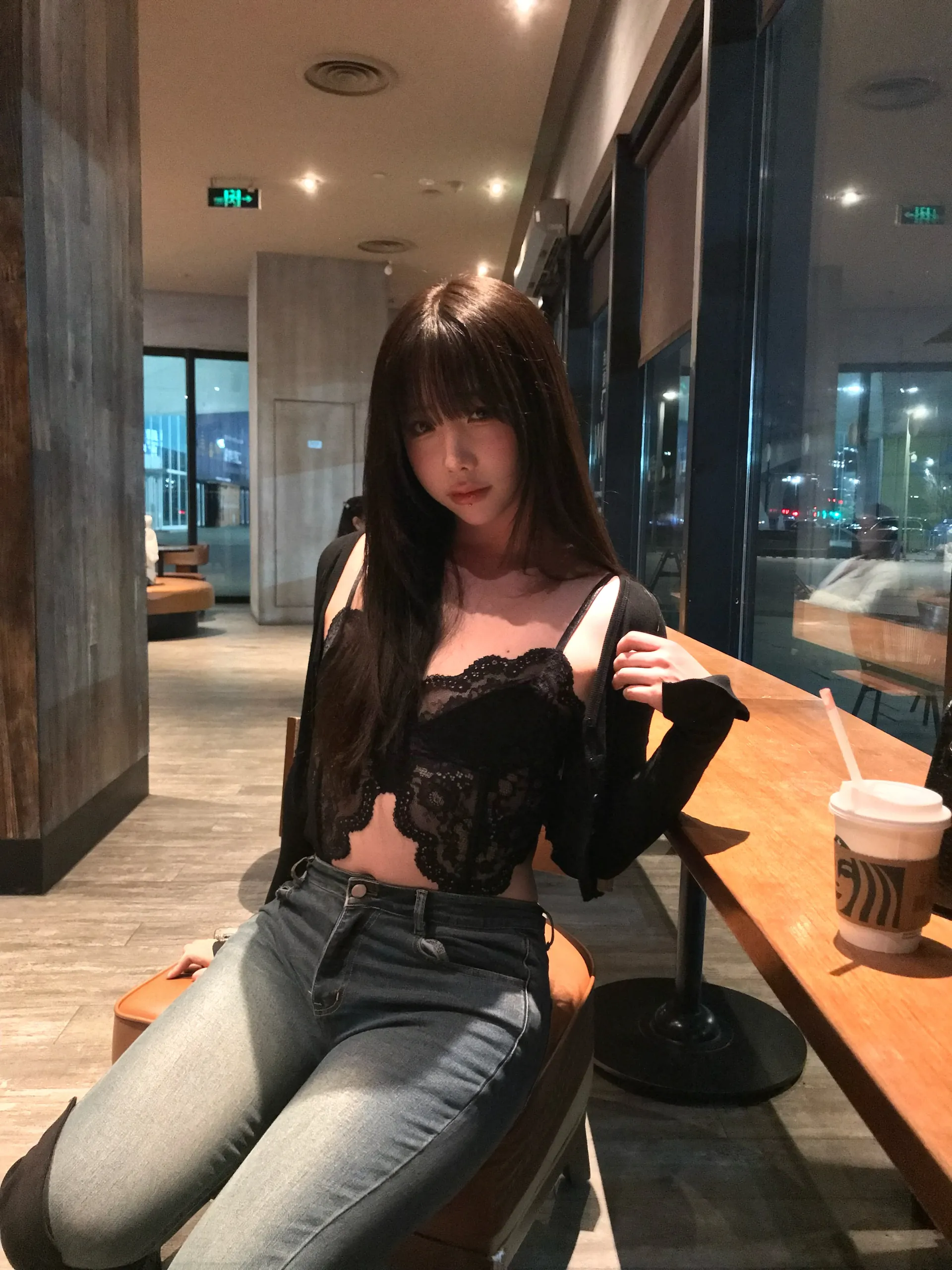 shiliuyelei camshow