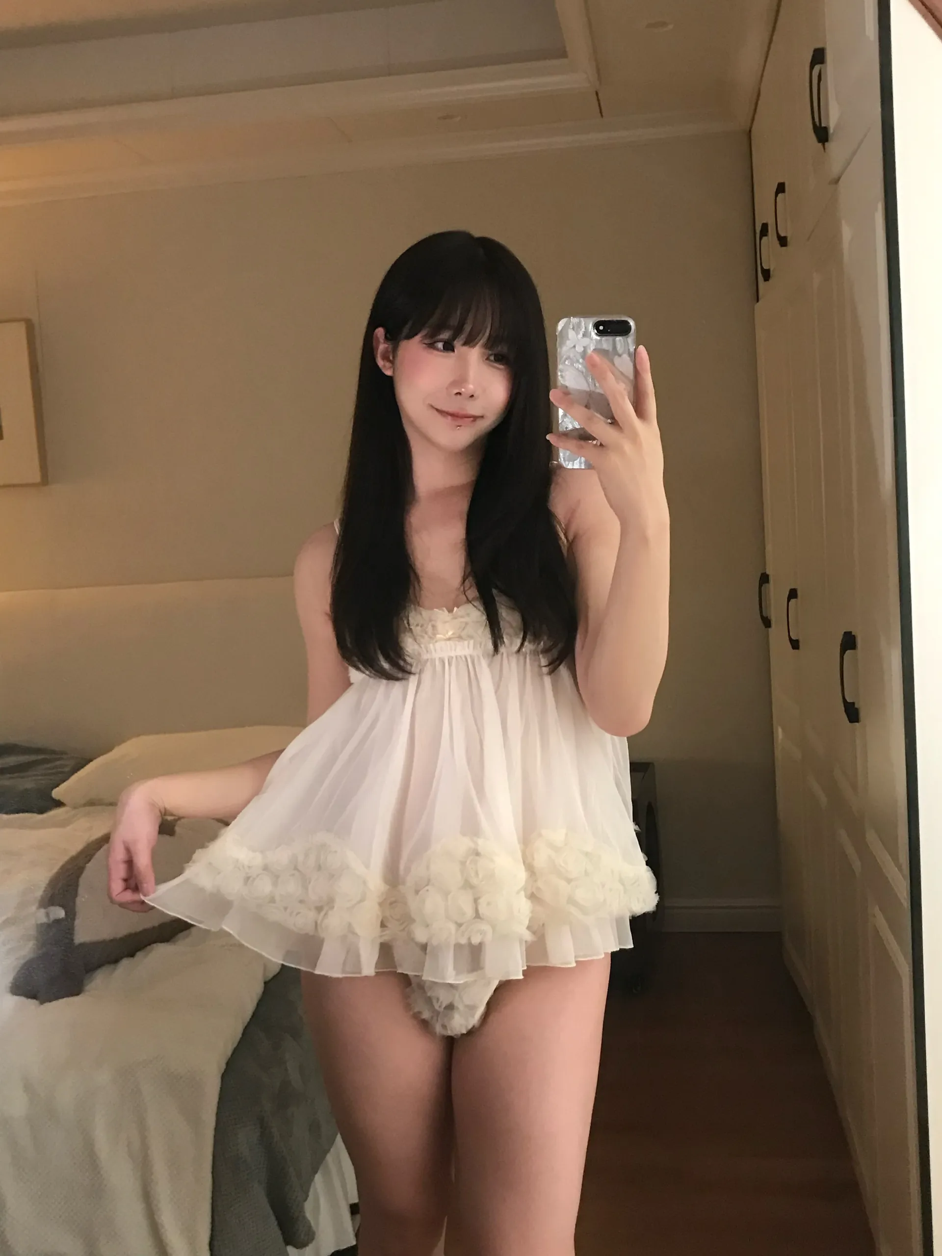 shiliuyelei camshow
