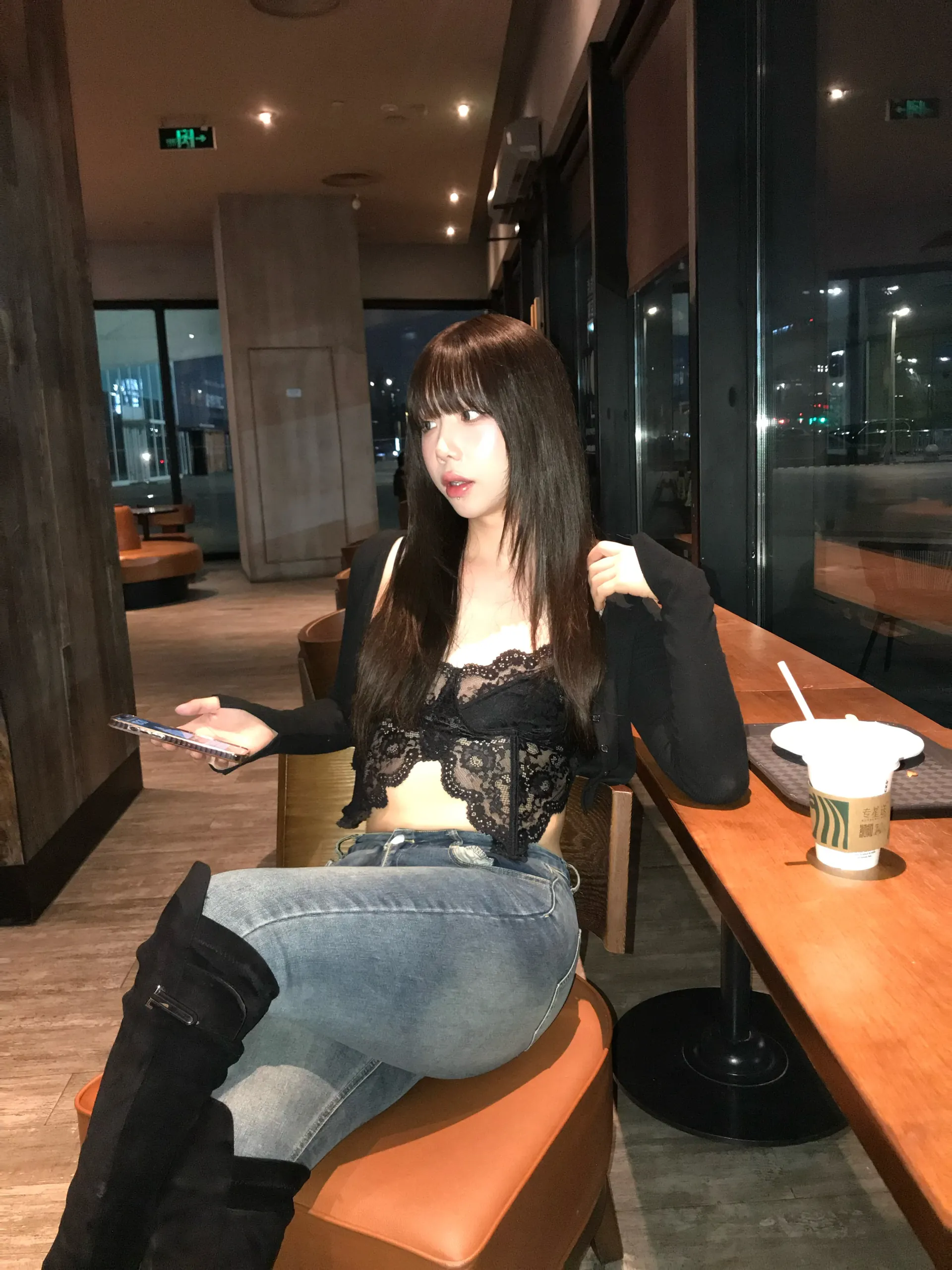 shiliuyelei camshow