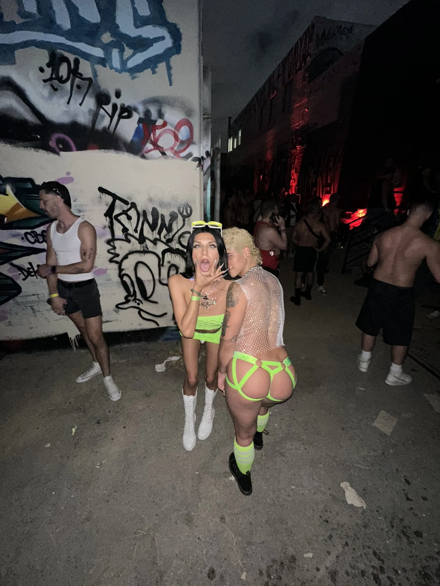 Zariah Aura — 2 new photos & trans leaks