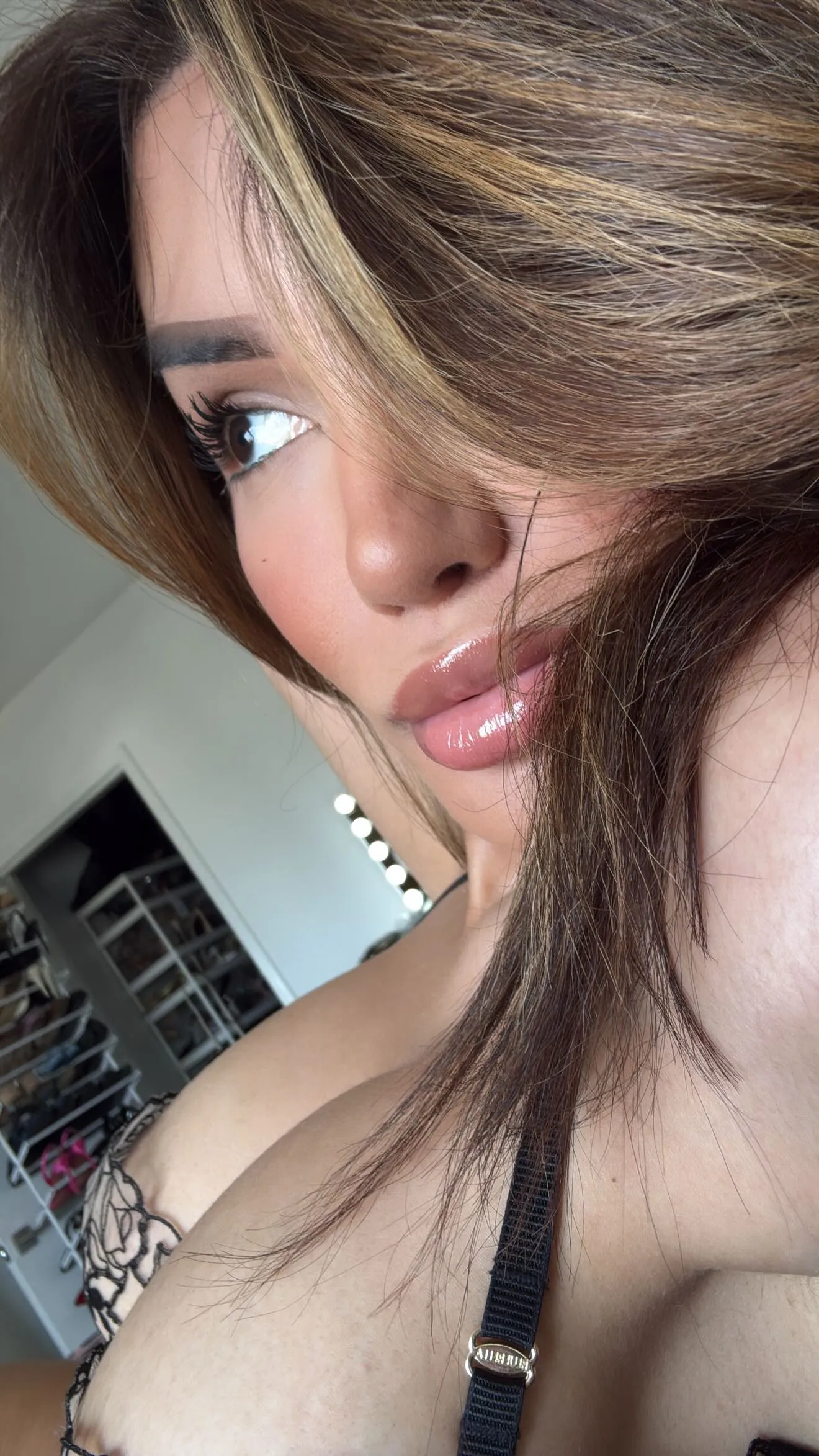 Allie camshow
