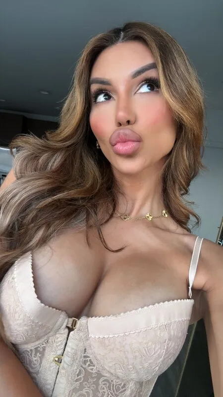 Allie camshow