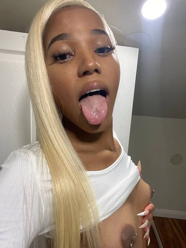 Angelickbae camshow