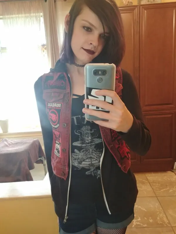 Anri Singer camshow