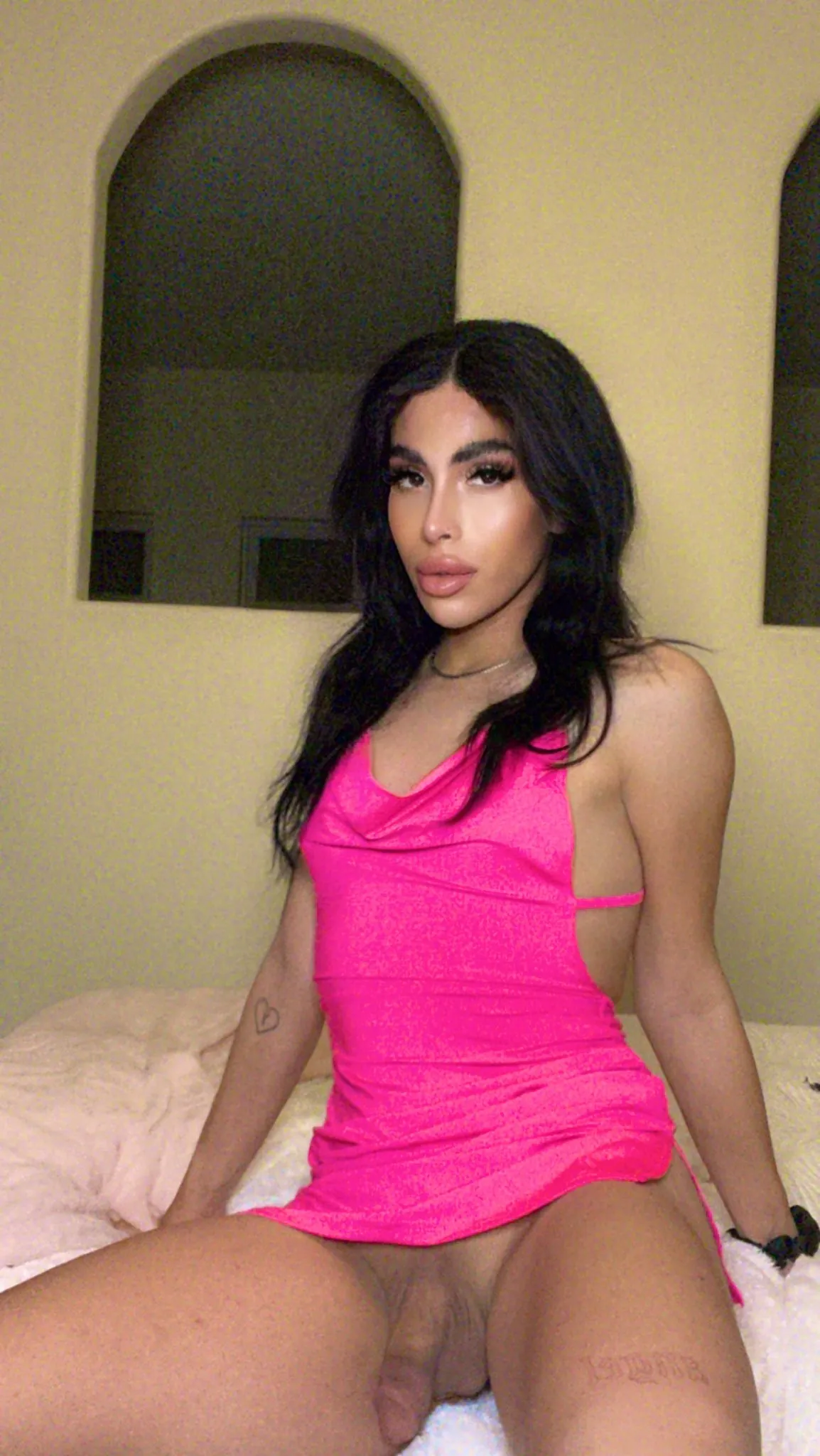 Avery Lust camshow