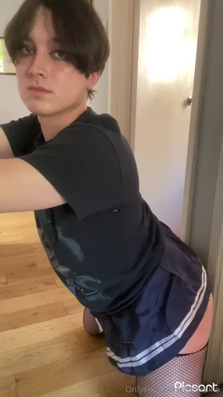 Femrukia camshow