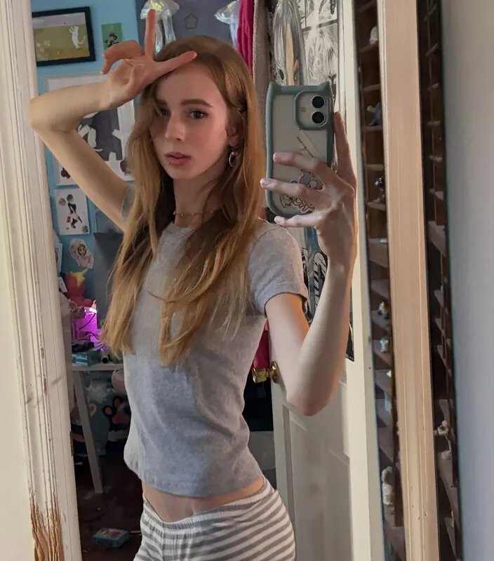 Jadoreeana camshow
