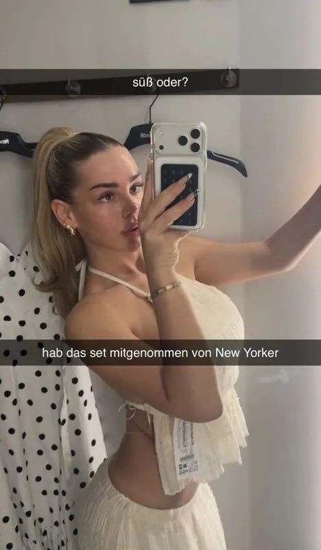 Milaneedls camshow