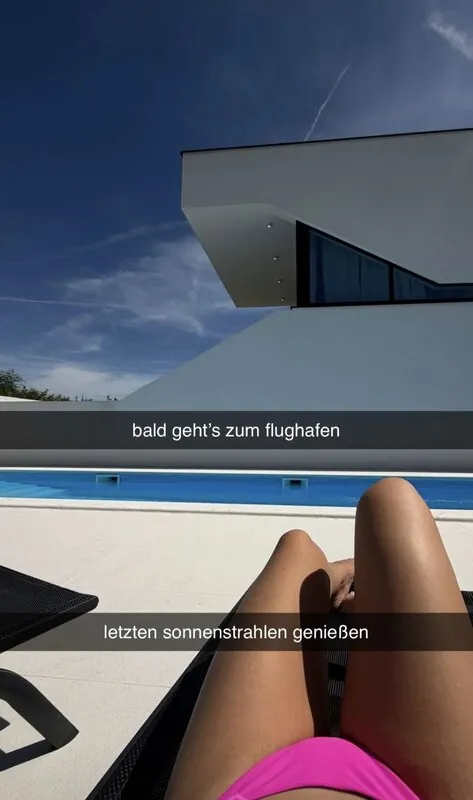 Milaneedls camshow