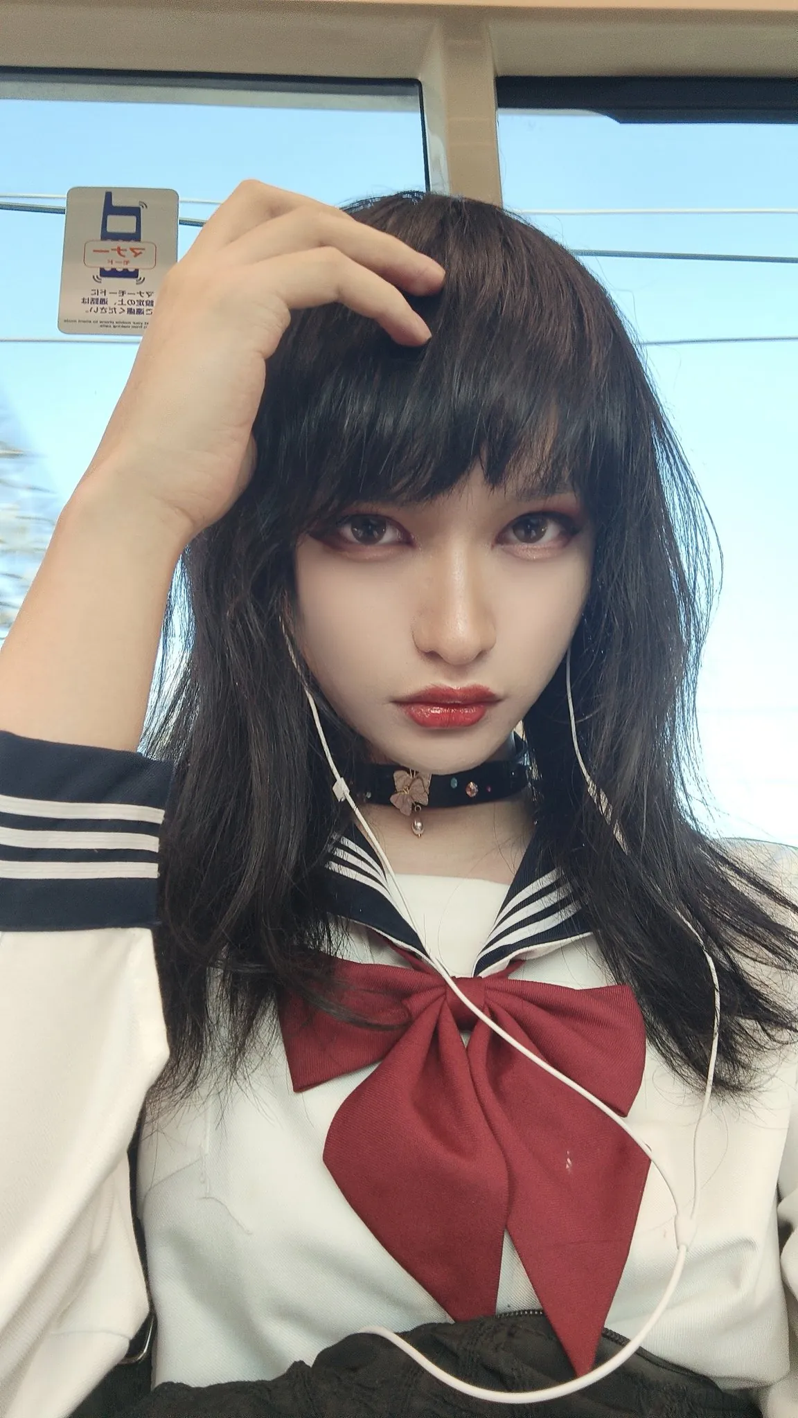 Niki_Tivia camshow