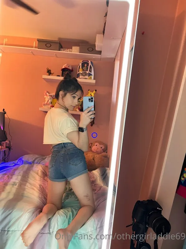 othergirladdie69 camshow
