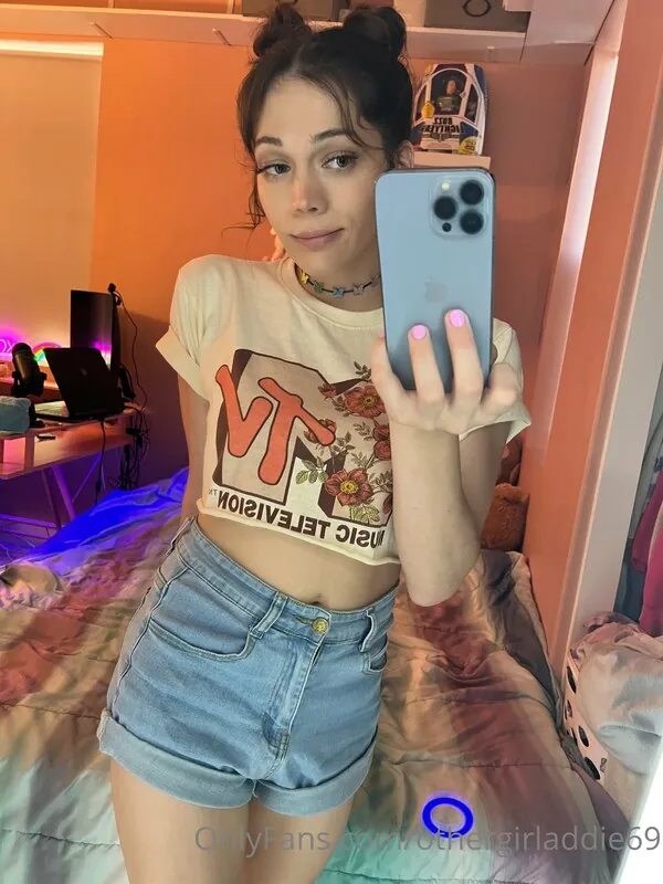 othergirladdie69 camshow