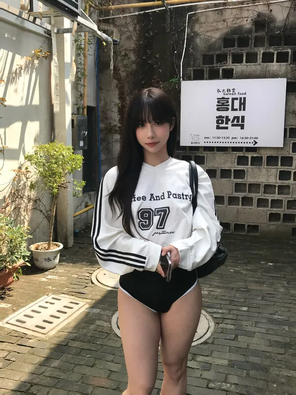 shiliuyelei camshow