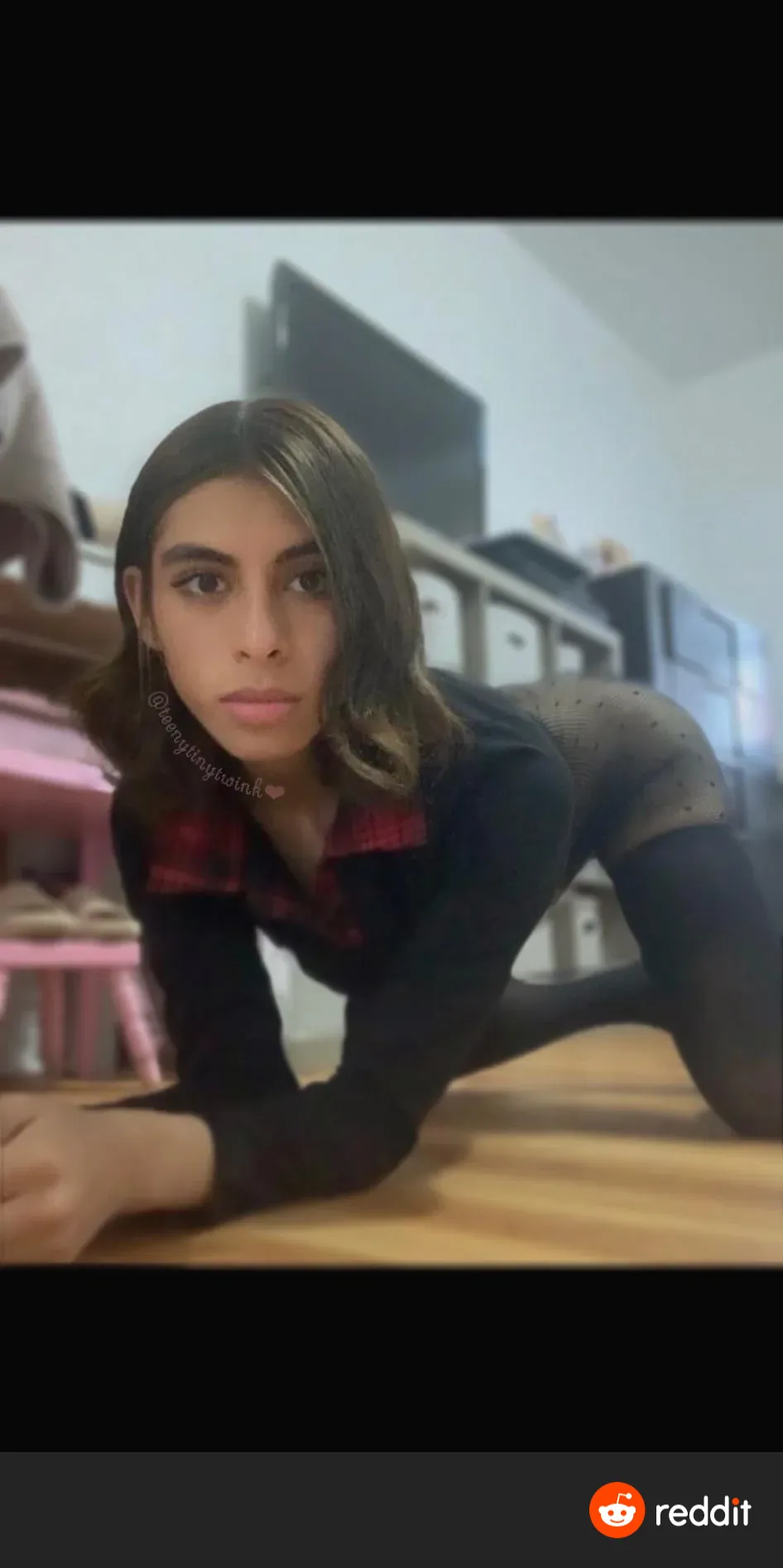 Teenytinytwink camshow