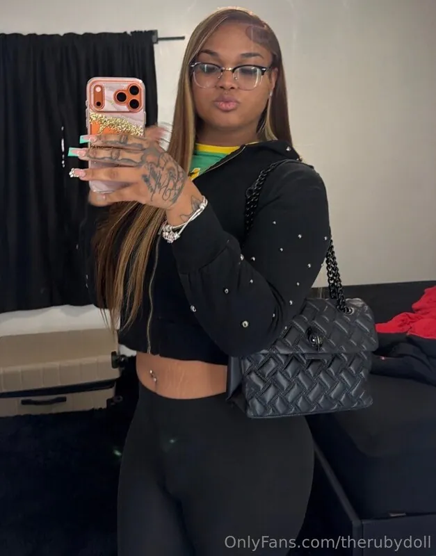 Therubydoll camshow