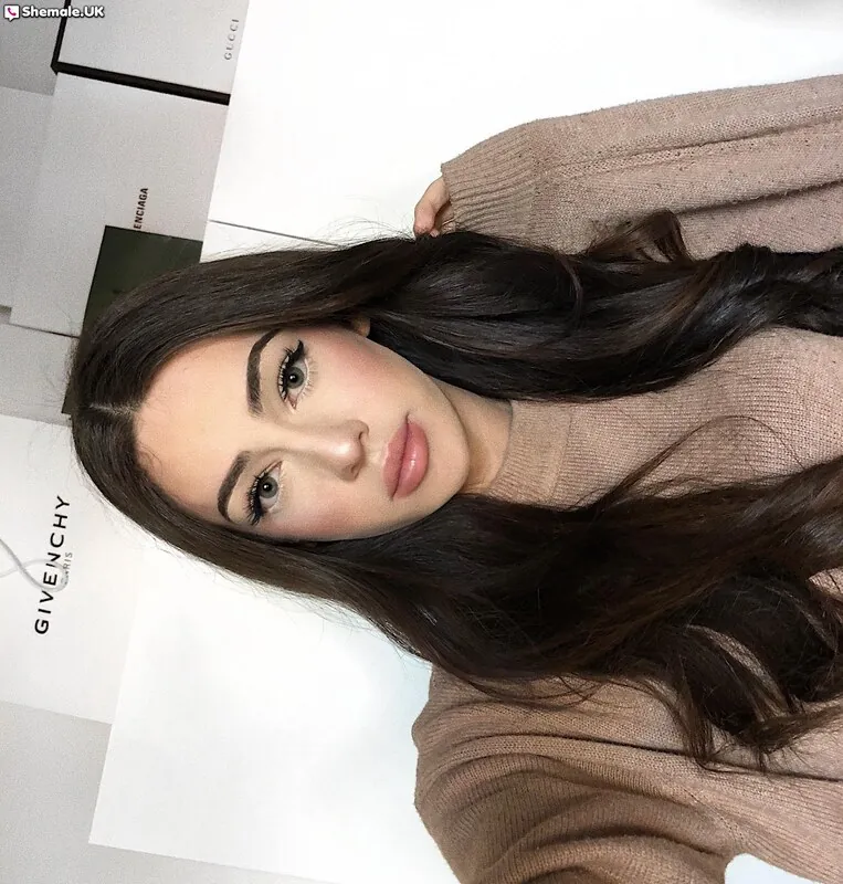 TS Aliyah Rose trans leaks — 3 new photos