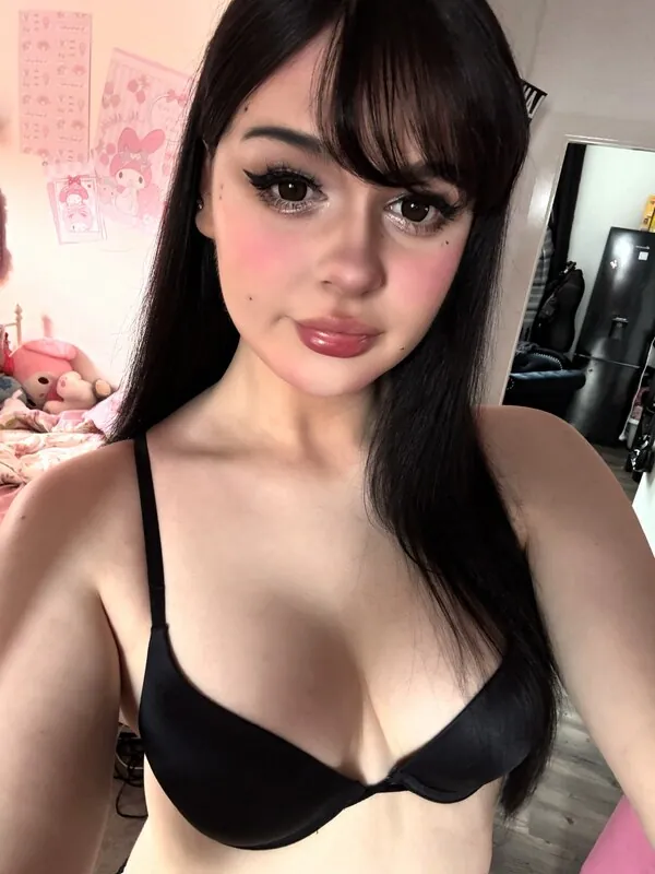 xoangeldoll camshow