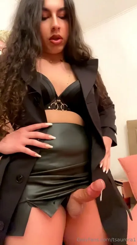 Ts Aurora camshow