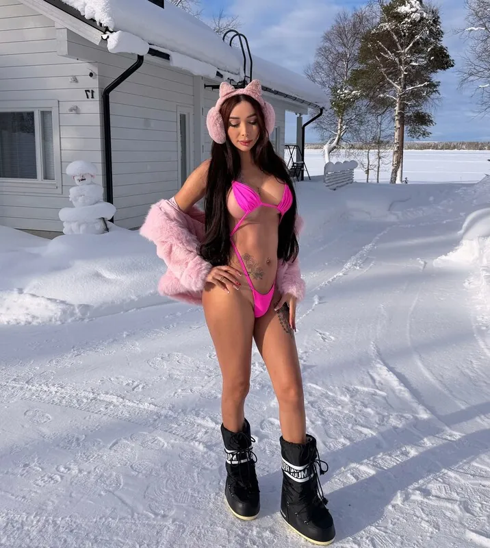 Veenus_ camshow