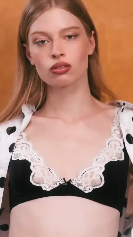 Vivian Jenna Wilson camshow