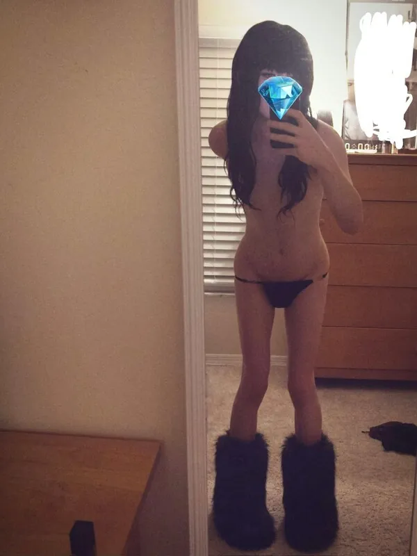 Alloyedgirl camshow