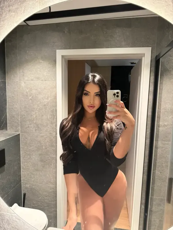 Angel Maddison camshow