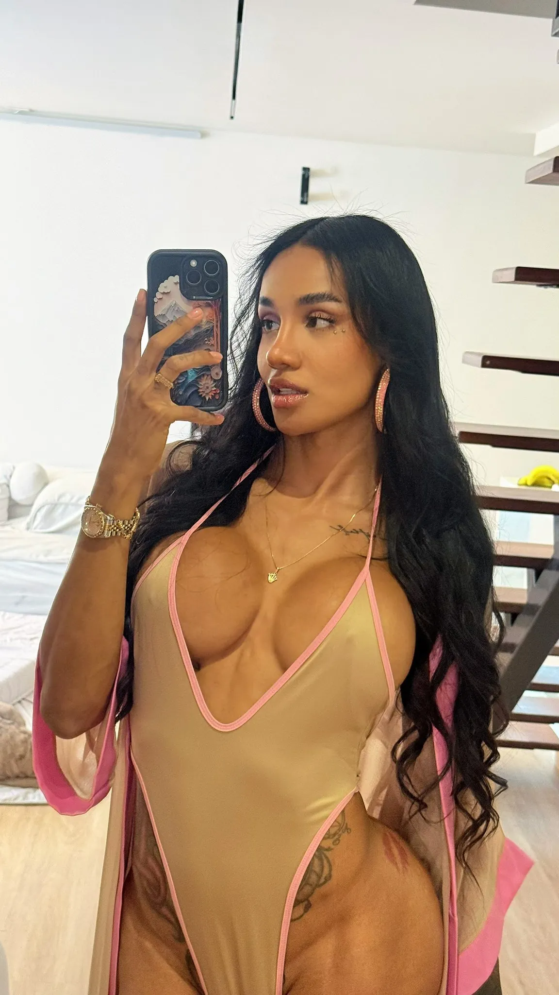 Laura Saenz camshow