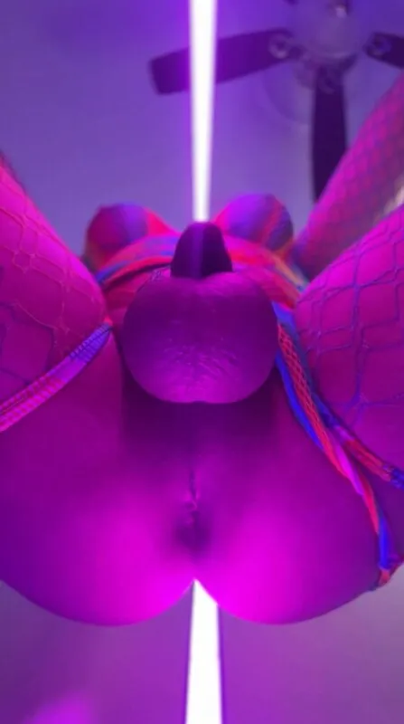Rayray Sugarbutt camshow