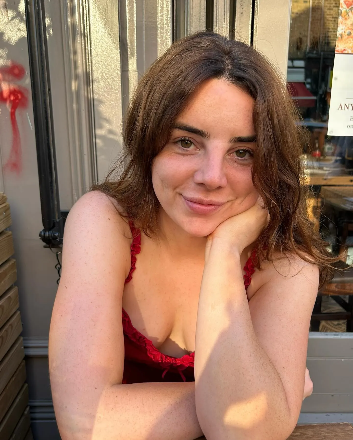 Shon Faye camshow