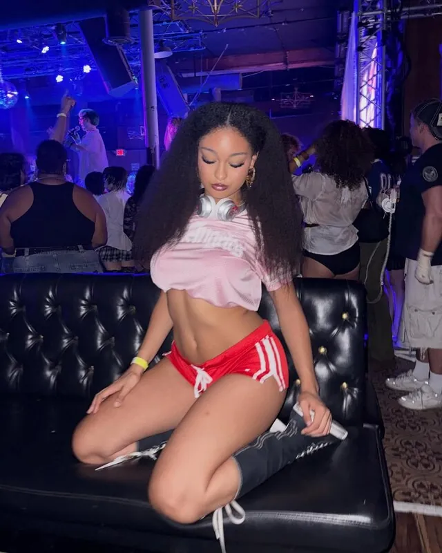 Veondre camshow