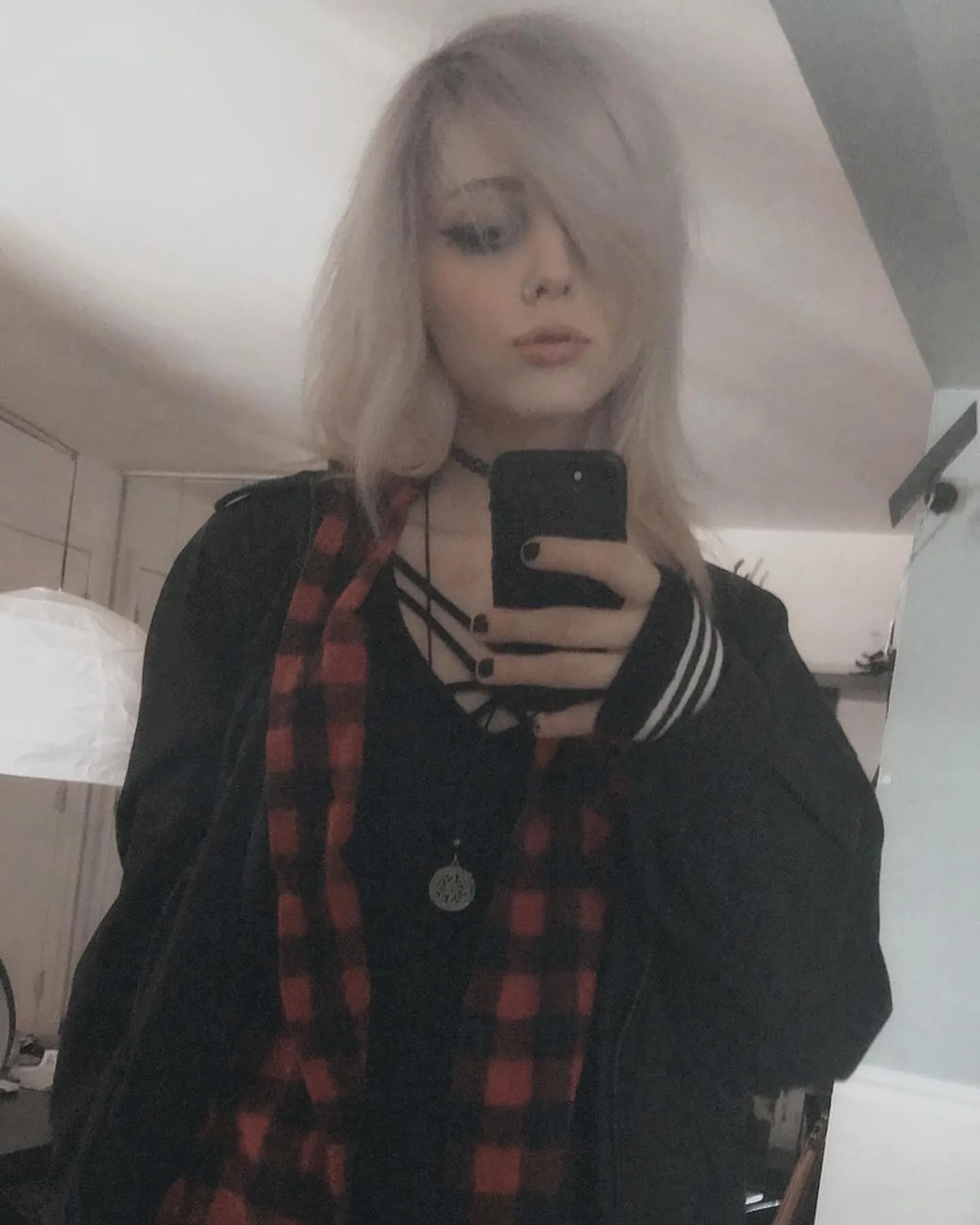 Evie Angel camshow