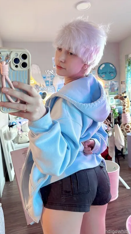 Indigo White camshow