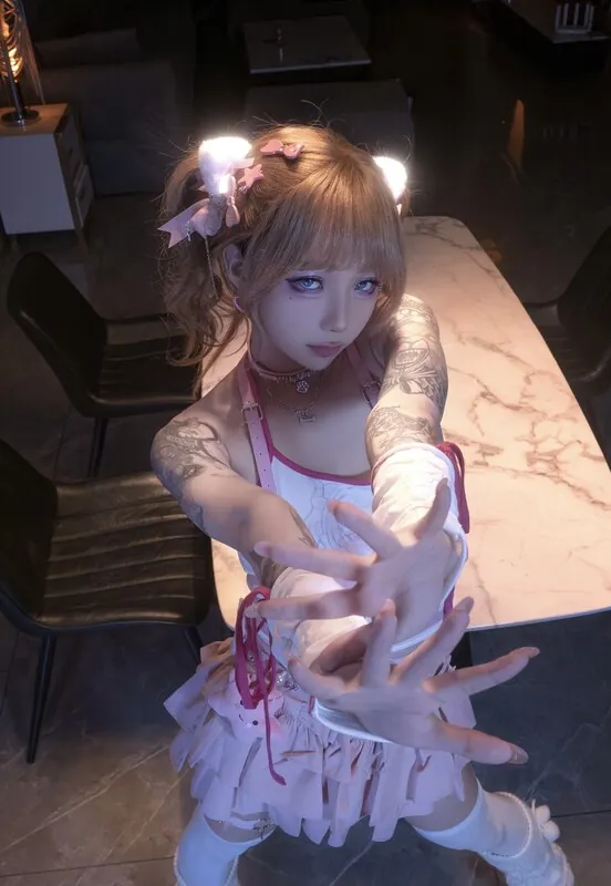 shiliuyelei trans leaks — 4 new photos + 1 video